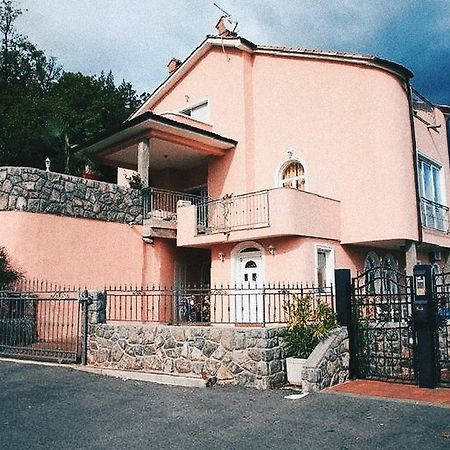 Villa Mihaela Ičići エクステリア 写真