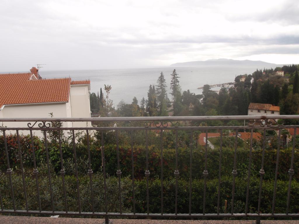 Villa Mihaela Ičići エクステリア 写真