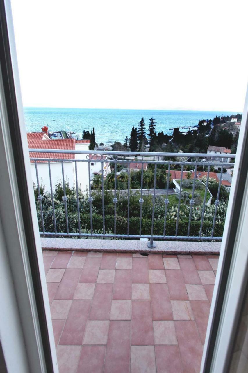 Villa Mihaela Ičići エクステリア 写真