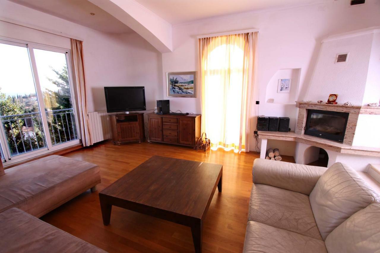 Villa Mihaela Ičići エクステリア 写真