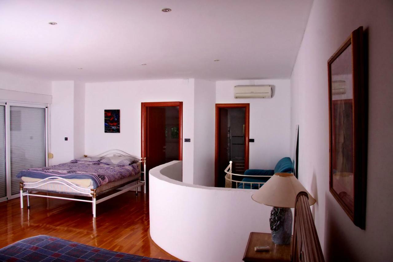 Villa Mihaela Ičići エクステリア 写真