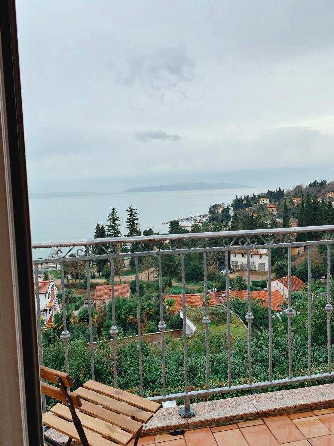 Villa Mihaela Ičići エクステリア 写真